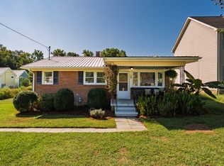 102 Hill St, Carrboro, NC 27510