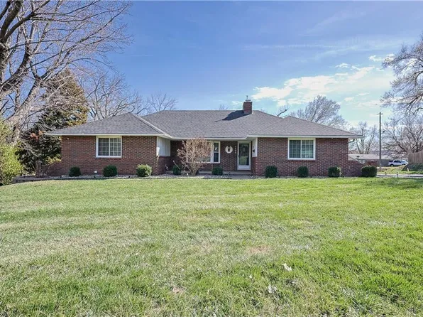 3402 Messanie St, Saint Joseph, MO 64501