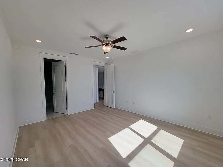 824 Walsonham Dr — Photo 10