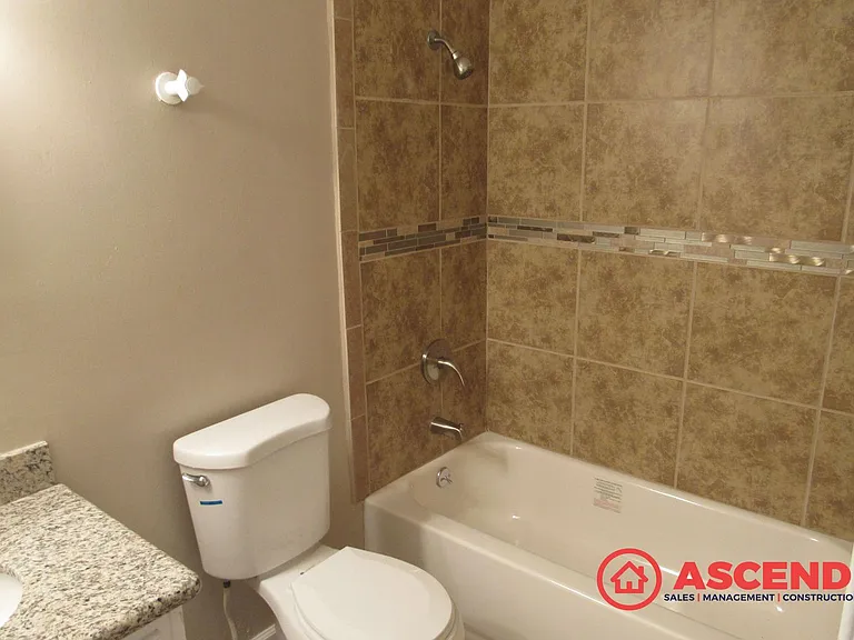 2623 Van Buren Pl — Photo 9