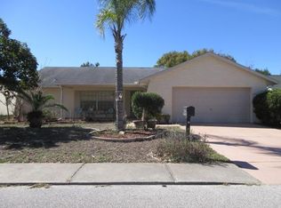 9421 Sterling Ln, Port Richey, FL 34668