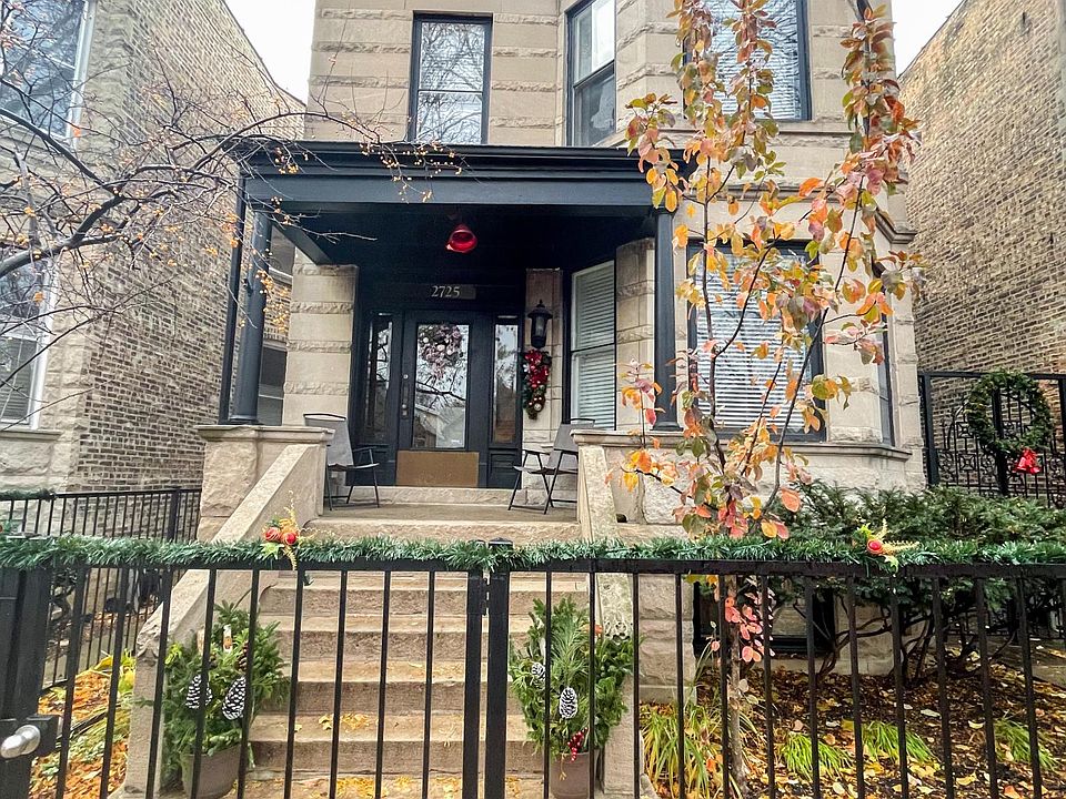 1st image of 2725 N Whipple St #1
