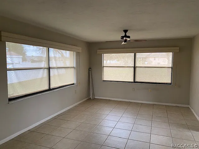 287 W Casurina Pl — Photo 12