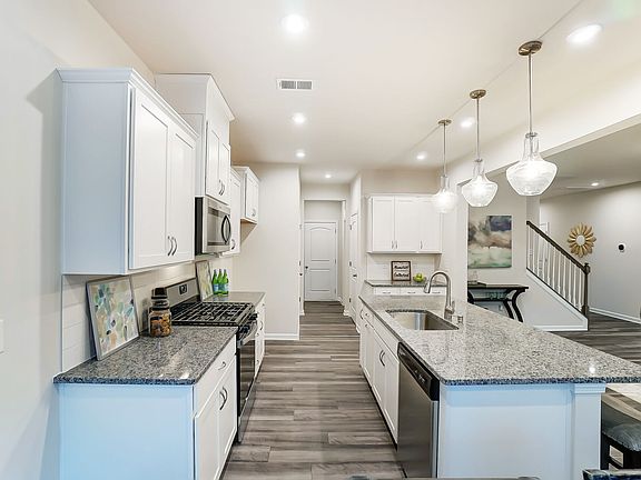 Photo Representation of staged Nolan plan. Colors, finishes and options will vary.