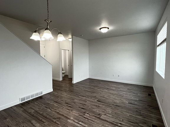 5th image of 2999 S Red Pine Dr