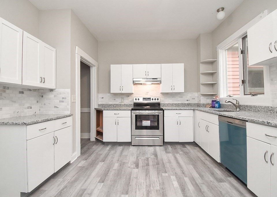 178 Thompson St, Springfield, MA 01109 Zillow