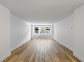 330 W 58th St