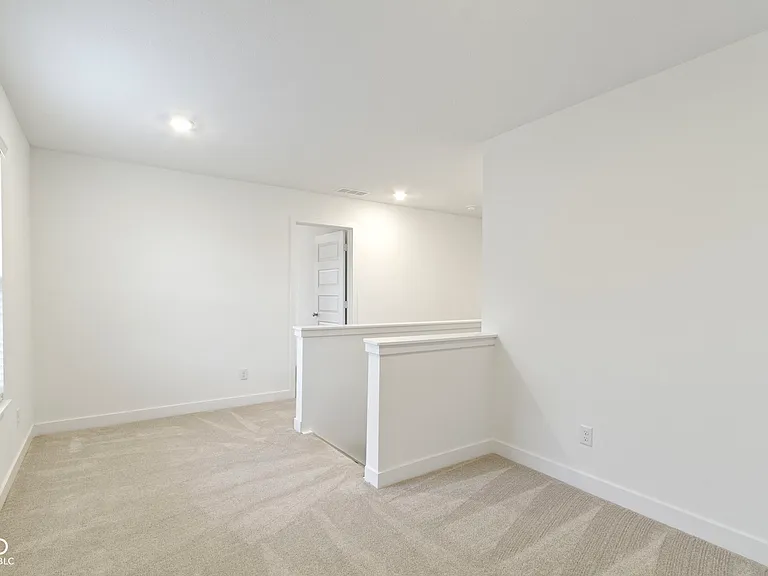 19441 Beruna Way — Photo 29