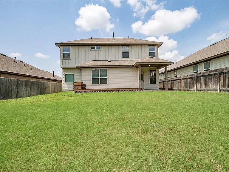 317 Noddy Rd — Photo 19