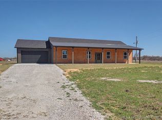 9388 S 95th St E, Braggs, OK 74423