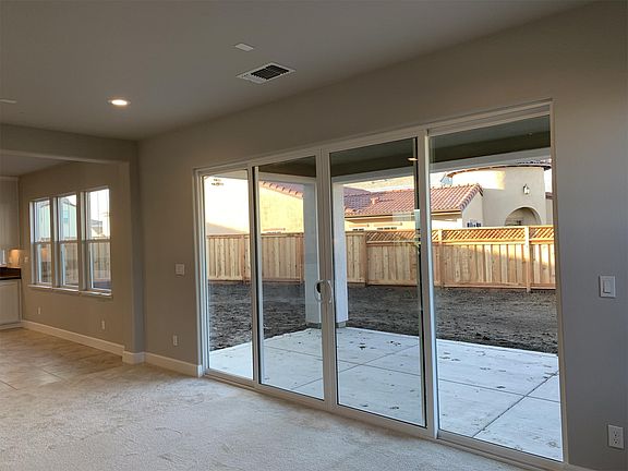 California Room - open from family room