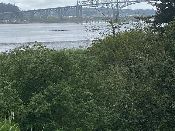 3rd image of 67482 E Bay Rd