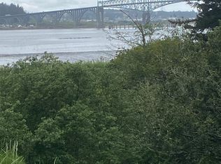 67482 E Bay Rd, North Bend, OR 97459