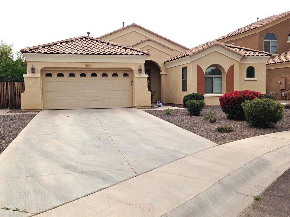1st image of 2027 E Carob Dr