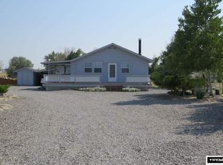 1350 N California St, Shoshoni, WY 82649