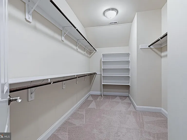 1751 Tysons Crest Ln — Photo 24