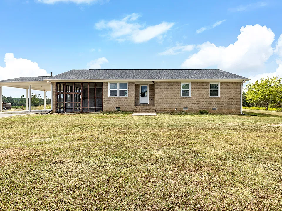 235 County Road 425