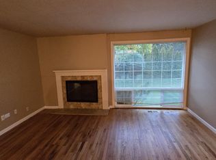 16238 Main St, Bellevue, WA 98008