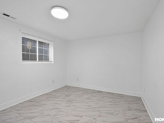 5th image of 1455 Norfolk St