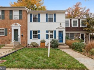3340 Contessa Ct, Annandale, VA 22003