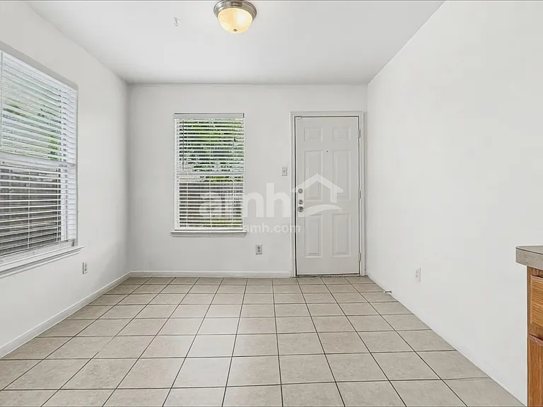 21447 Hannover Grove Ln — Photo 5