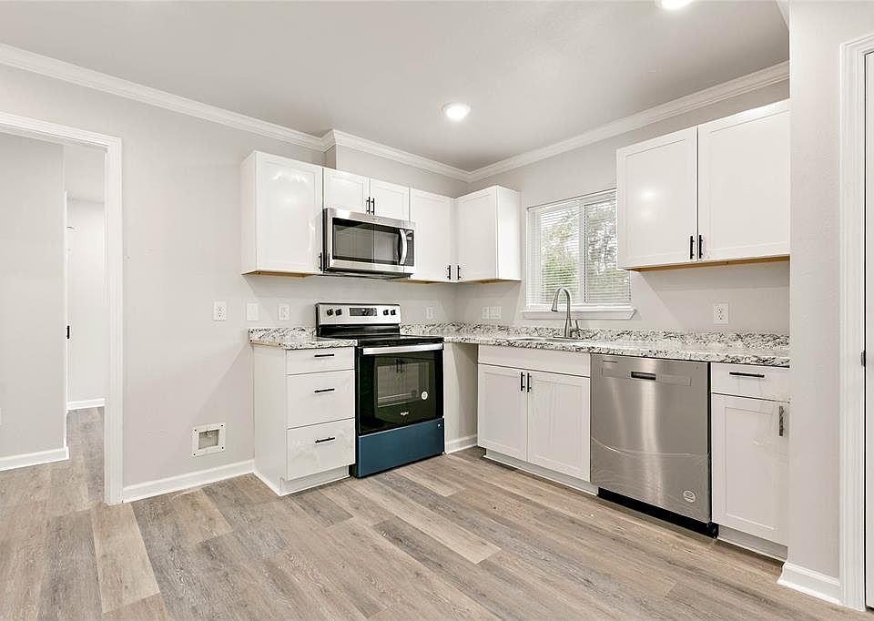 1st image of 28402 Champion Oaks Dr #2