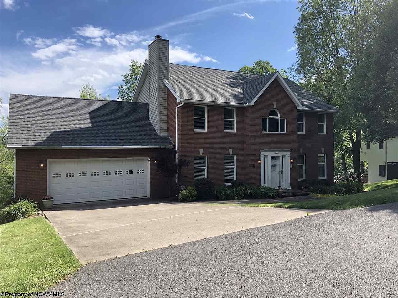1005 Deerwood Dr, WV 26508 Zillow