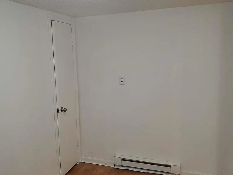 925 W Main St — Photo 7