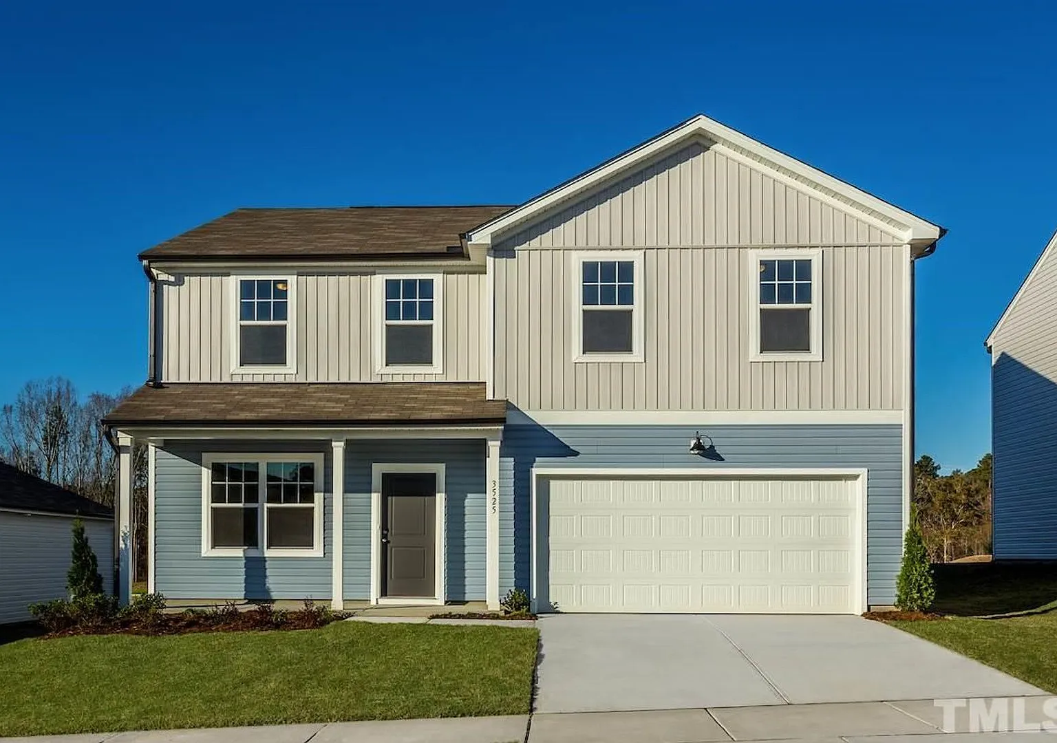 Room in 4 Bedroom Home at Sugarplum Rd — Photo 2