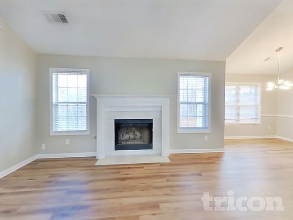 2nd image of 200 Pebble Brooke Ct