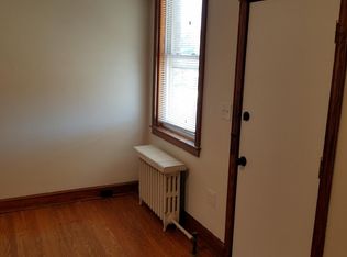 402 Folcroft St, Baltimore, MD 21224
