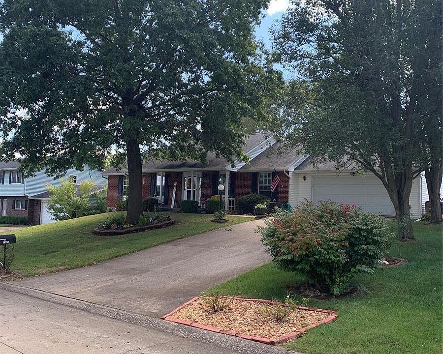 1st image of 2575 Magnolia Ave