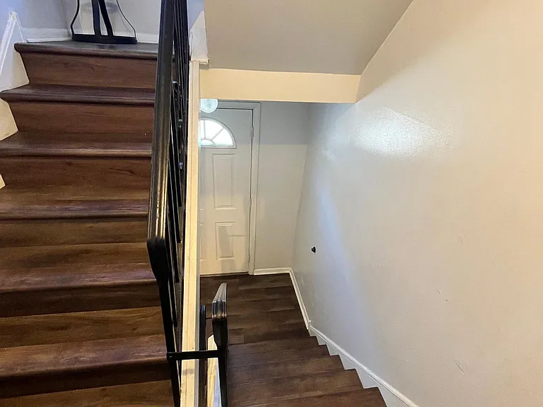 7020 Lark Pl #A — Photo 10