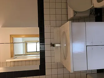 Rented by Peter Meskouris LREB