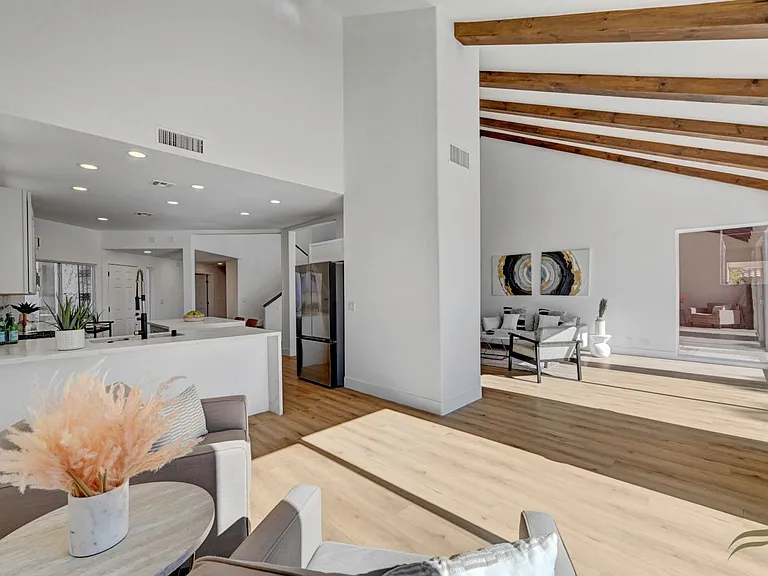 8941 Diamond Falls Dr — Photo 19