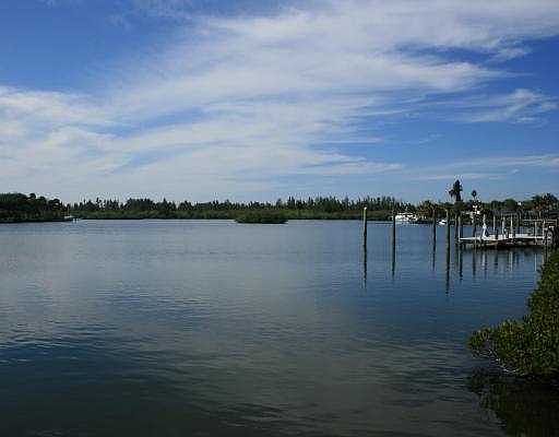 2nd image of 93 Cache Cay Dr