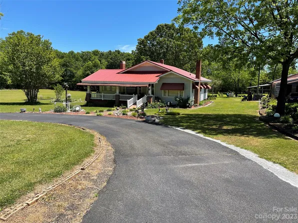 869 Old Us Highway 221a, Mooresboro, NC 28114