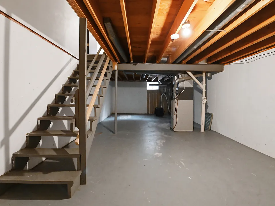 FULL private storage basement with private washer and dryer hook-ups.