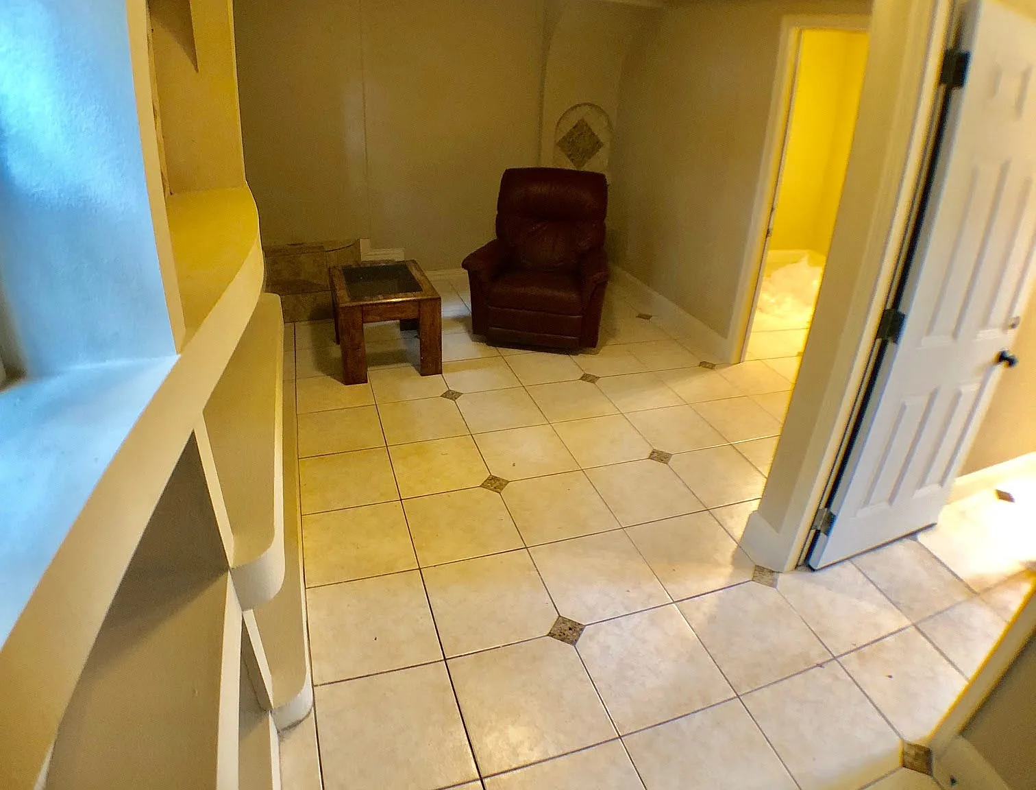 1 bed, 120 sqft, $499 — Photo 4