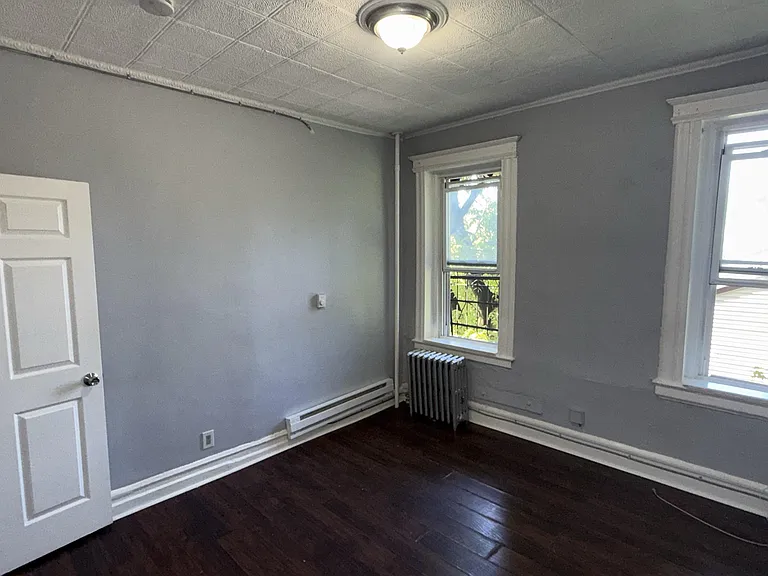 373 Fairmount Ave — Photo 28