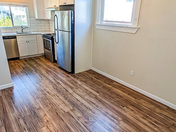 5th image of 335-339 10th St #11431993
