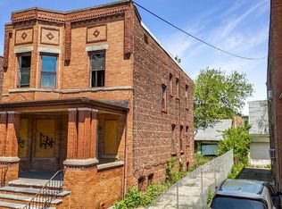 128 Wegman Pkwy, Jersey City, NJ 07305