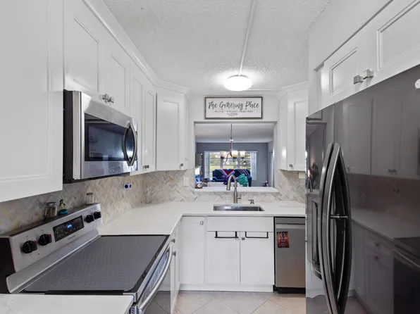 5620 Spindle Palm Court #B, Delray Beach, FL 33484