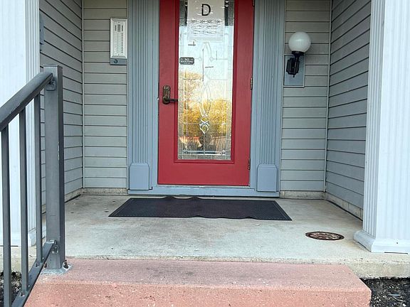 3rd image of 2360 Wapakoneta Ave APT 106