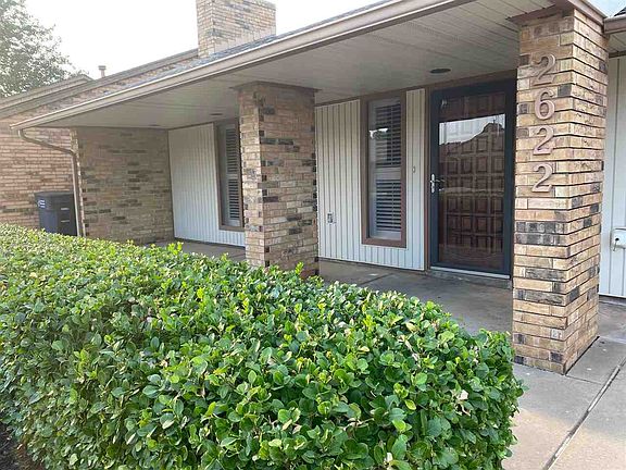 2nd image of 2622 Jenny Ln