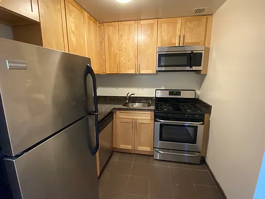 Rented by Compass | media 3