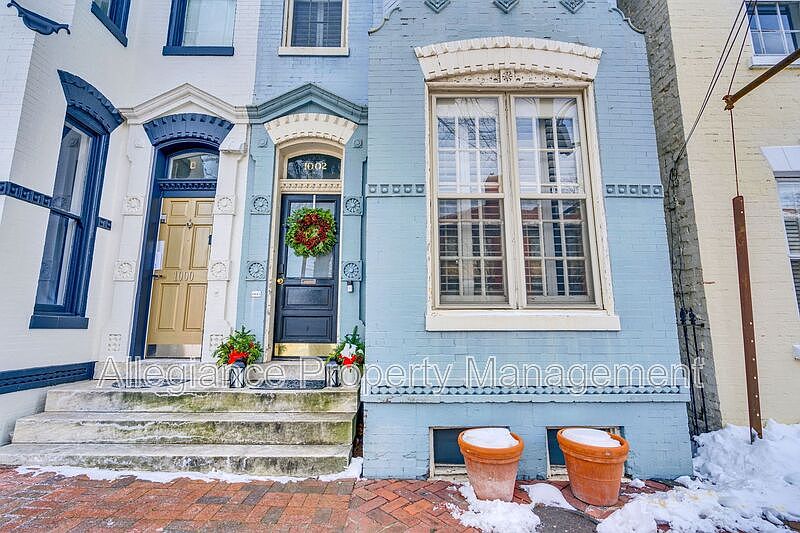 1st image of 1002 Prince St #2