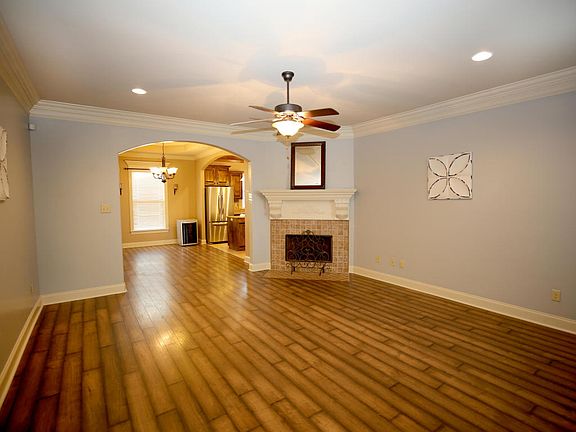 5th image of 103 Mirada Ln