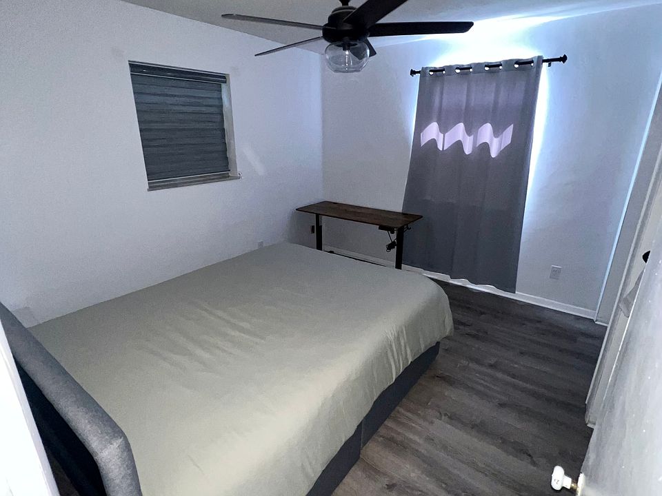 1st image of 105 S Naranja Ave
