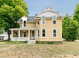 200 S Lake Ave, Spring Lake, MI 49456